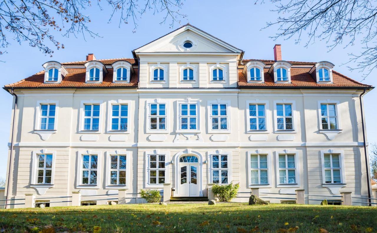城堡坑旅馆 Plattenburg 外观 照片